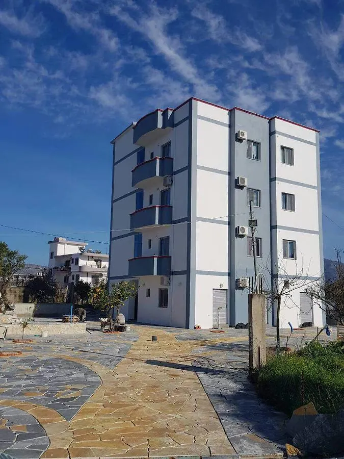 קסאמיל Alinani Apartments אלבניה