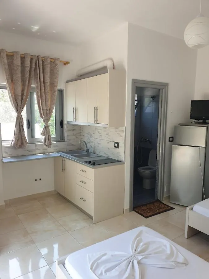 Alinani Apartments Ksamil