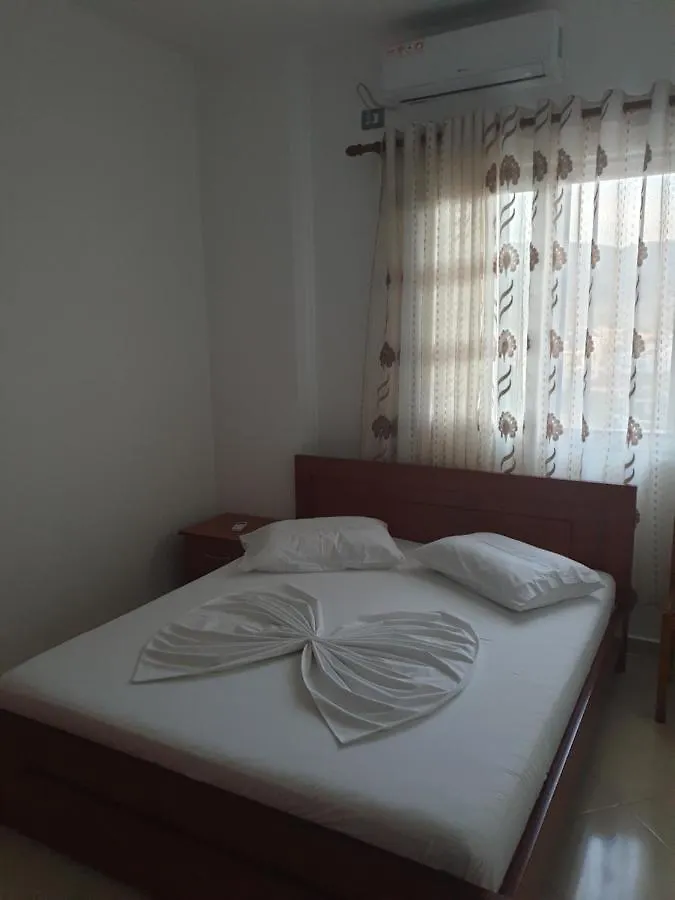 Alinani Apartments Ksamil